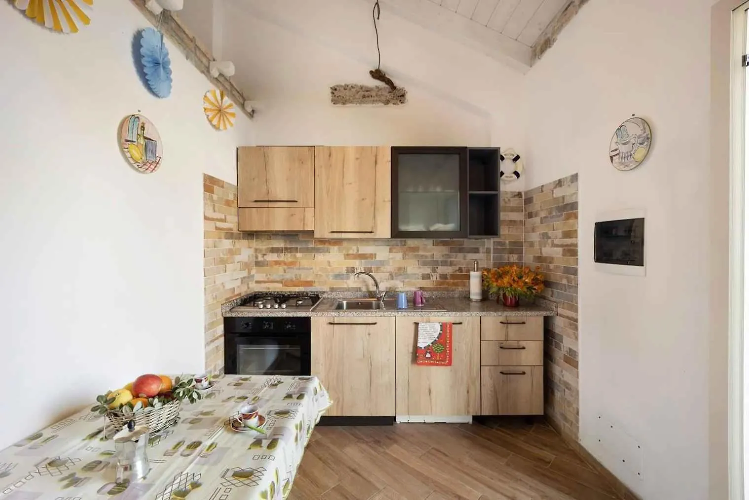 شقة Holiday Home In Pompeiana 40835